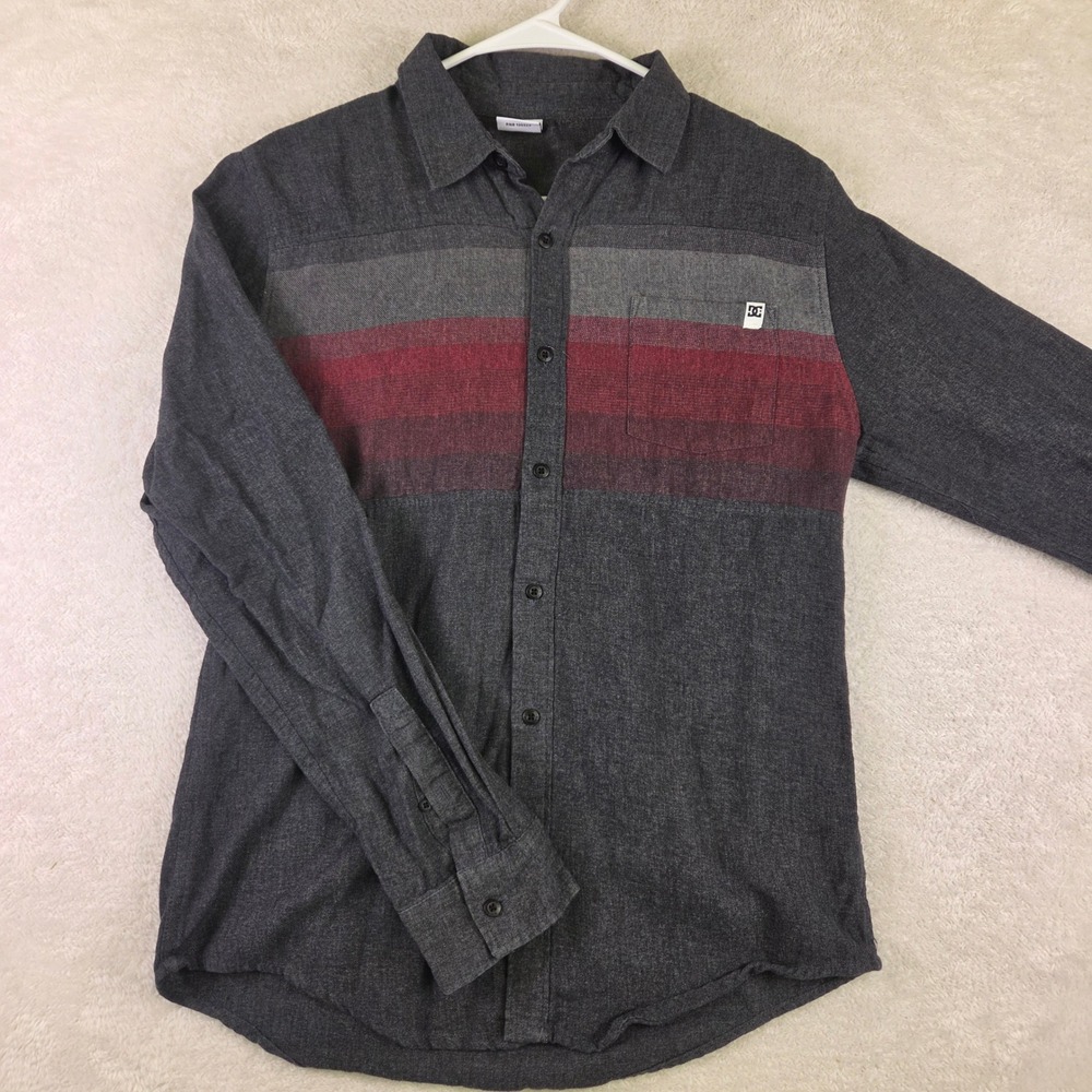 DC Shoes Mens Long Sleeve Button Down Shirt Grey Burgundy Striped Size M 3997